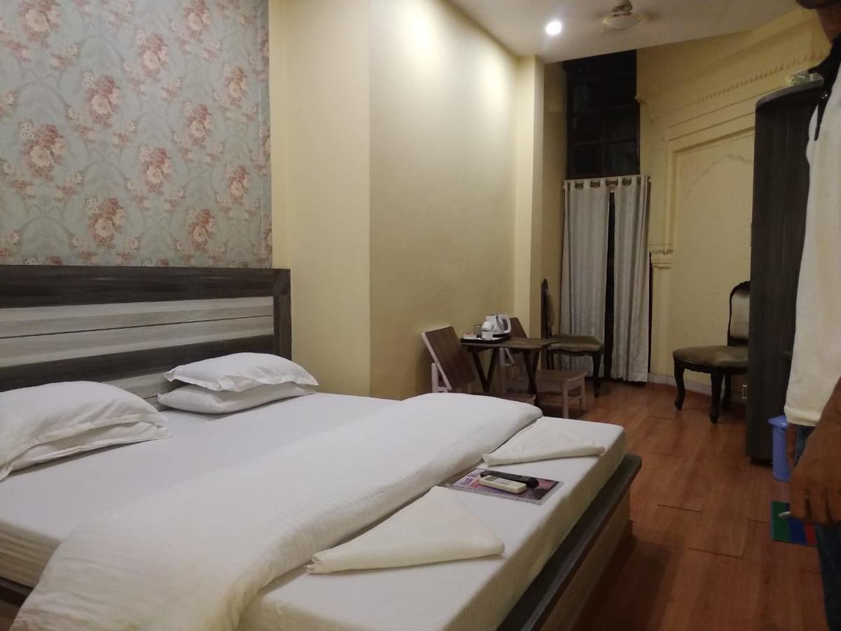 Ajay Guest House Varanasi Exterior photo